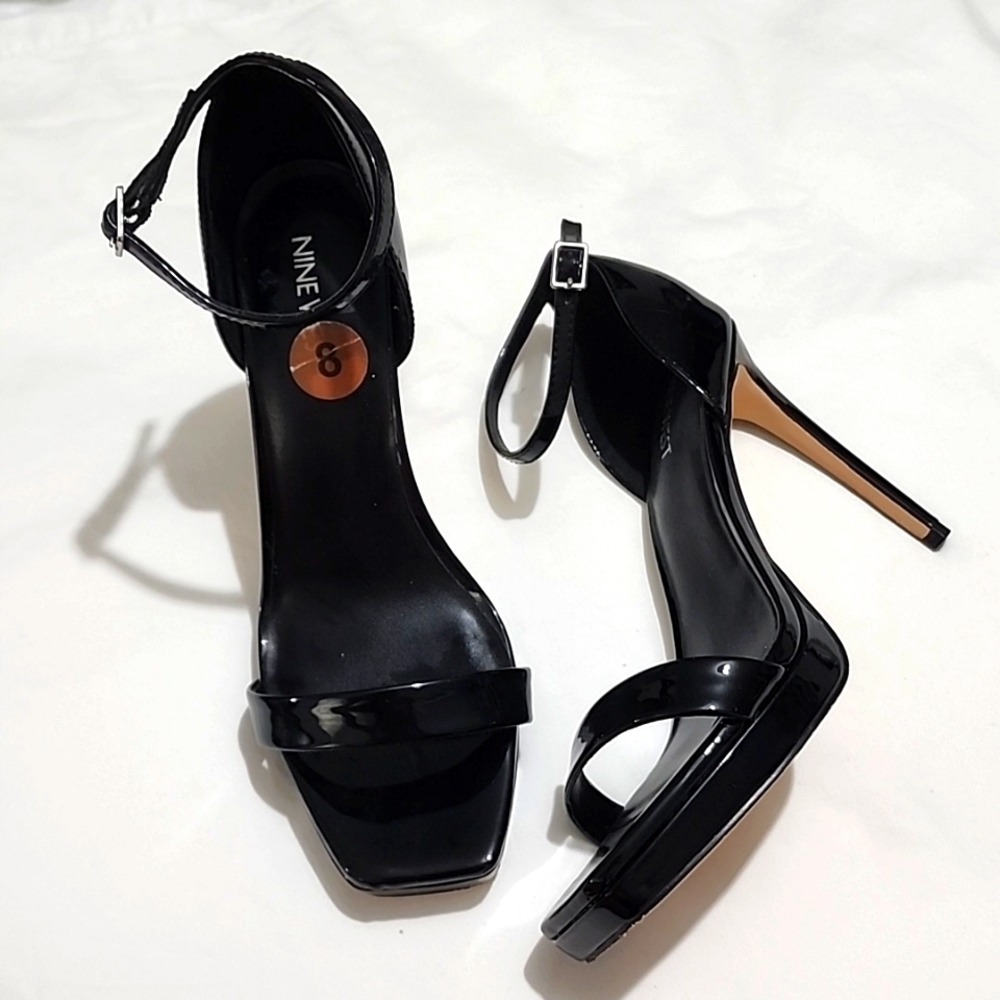 BLACK high heels